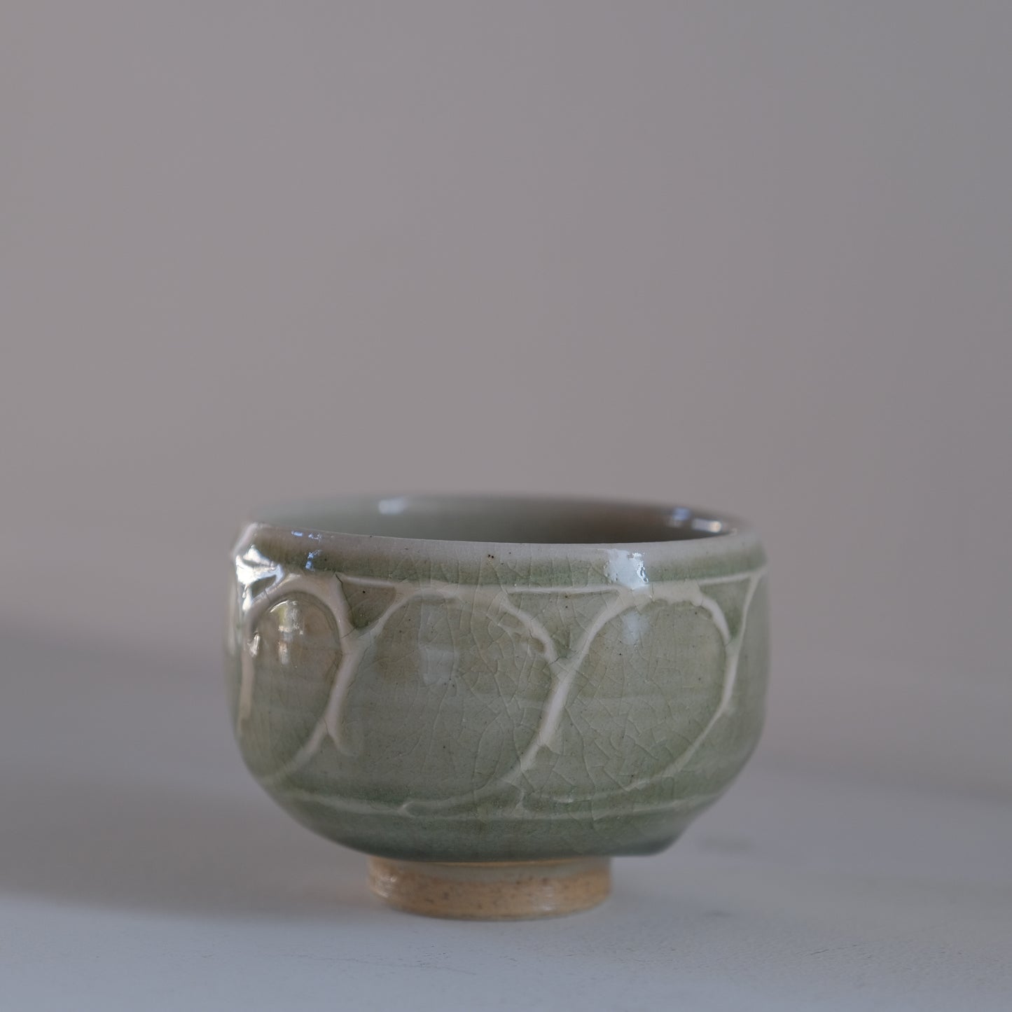 灰釉白泥文茶器 / 志和地窯
