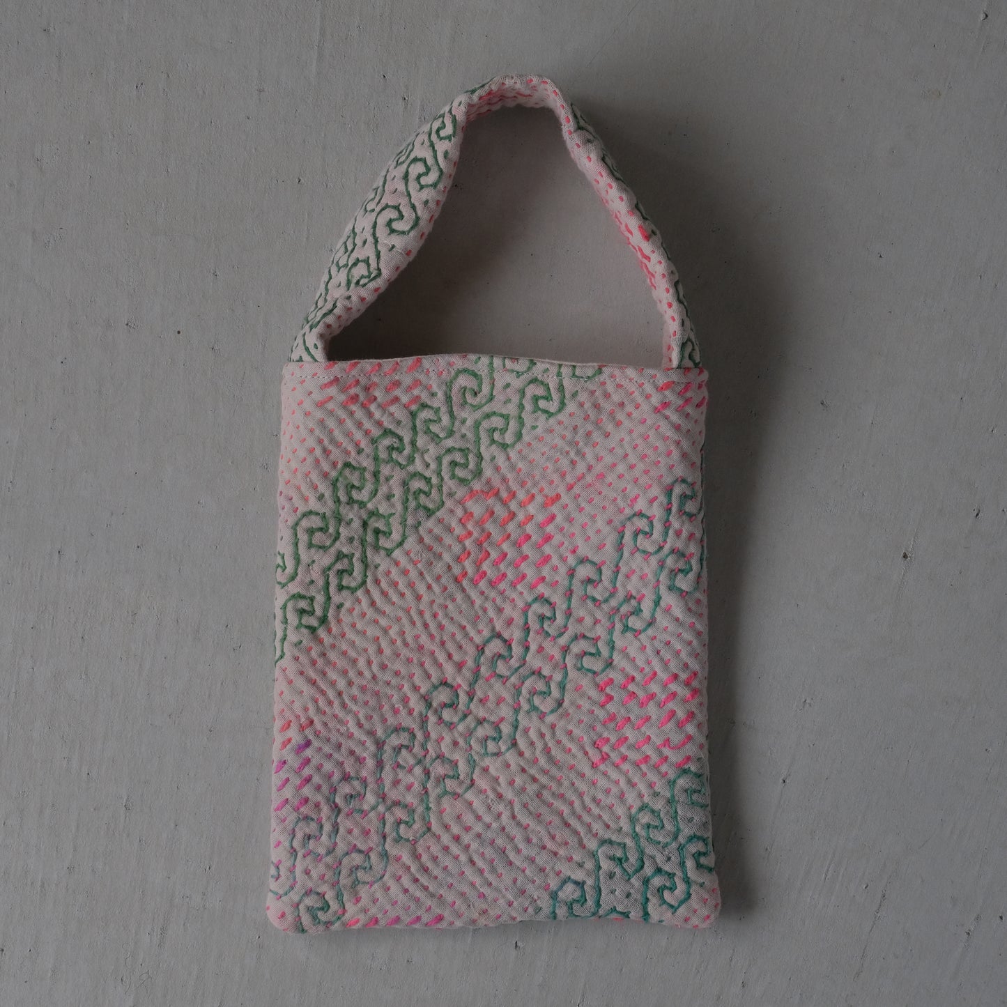 Vintage Quilt - One Handle Bag 001