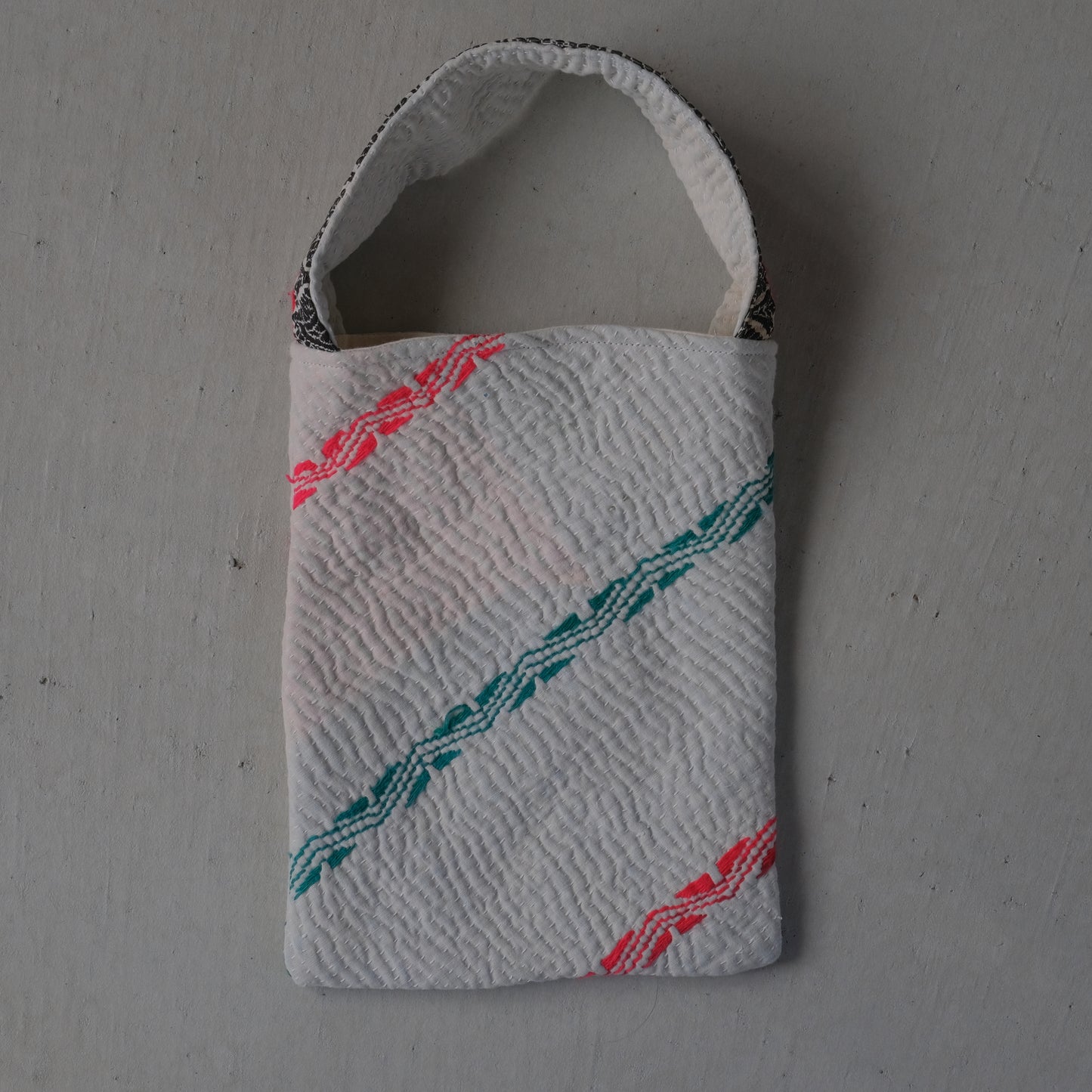 Vintage Quilt - One Handle Bag 004