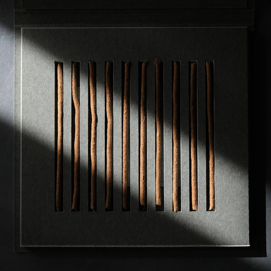 けむ 〈 01- uhi 〉