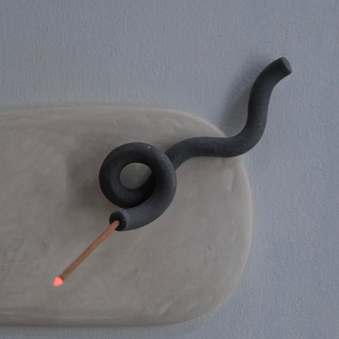 けむ 〈 01- uhi 〉