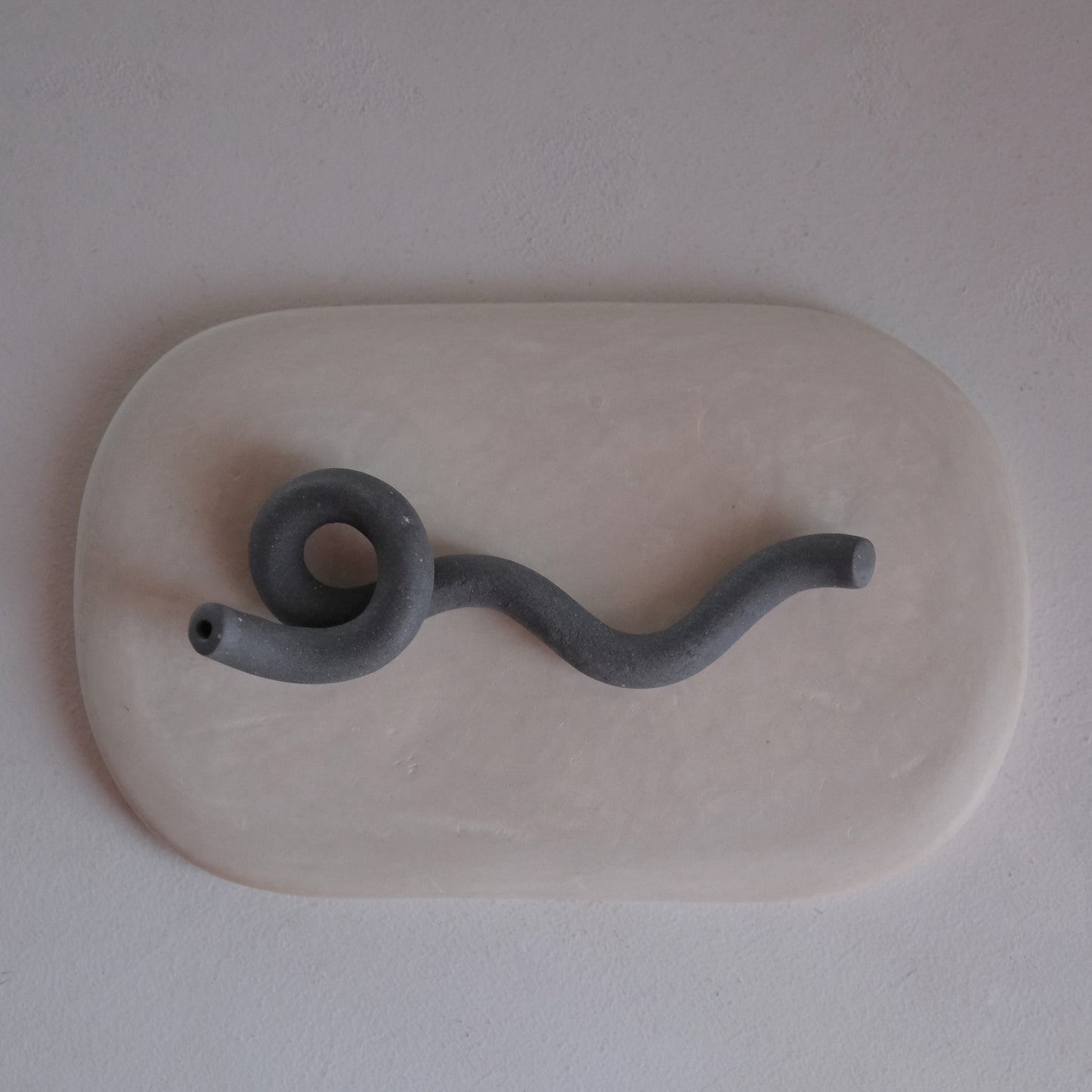 けむ 〈 香立てb + 香敷き 〉