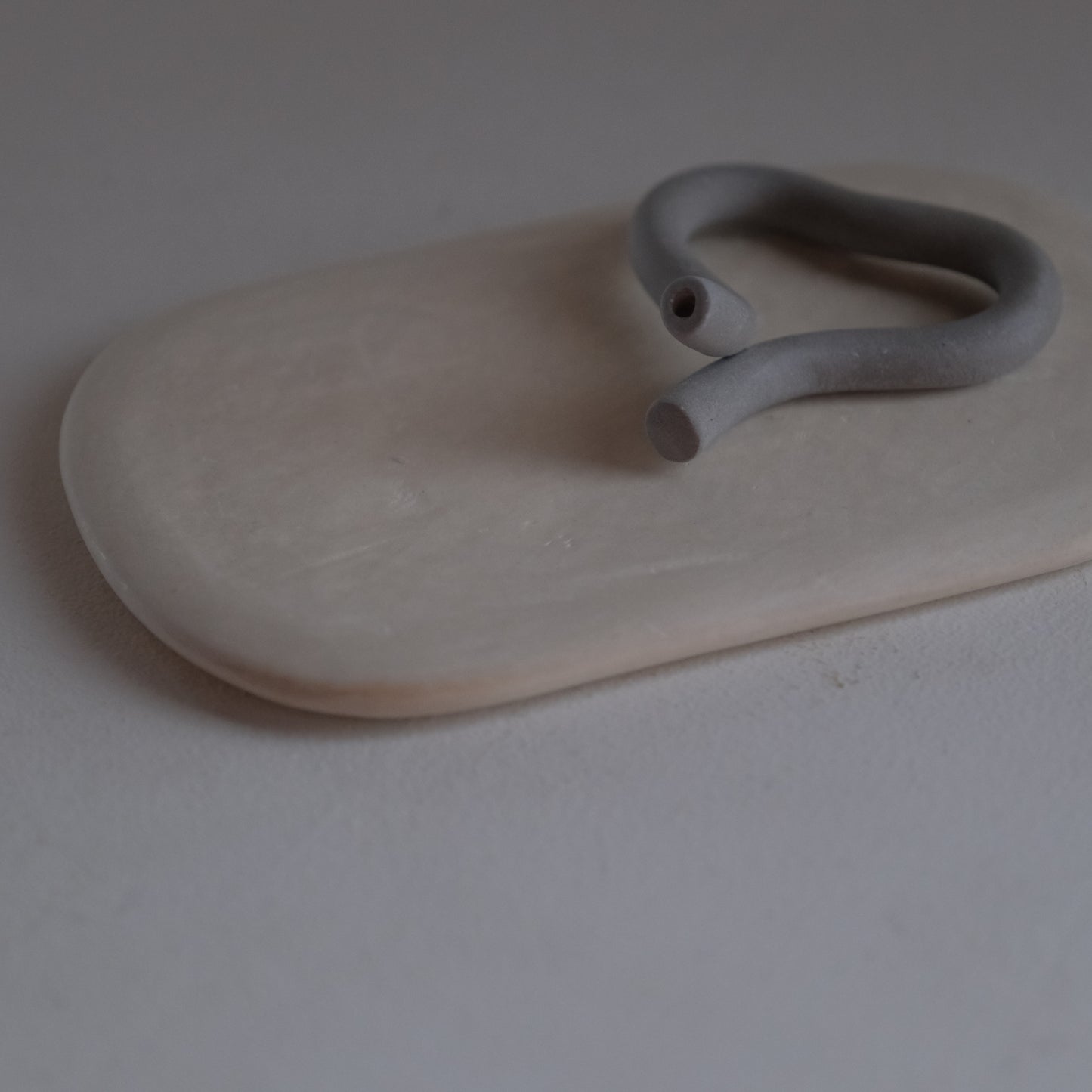 けむ 〈 香立てa + 香敷き 〉