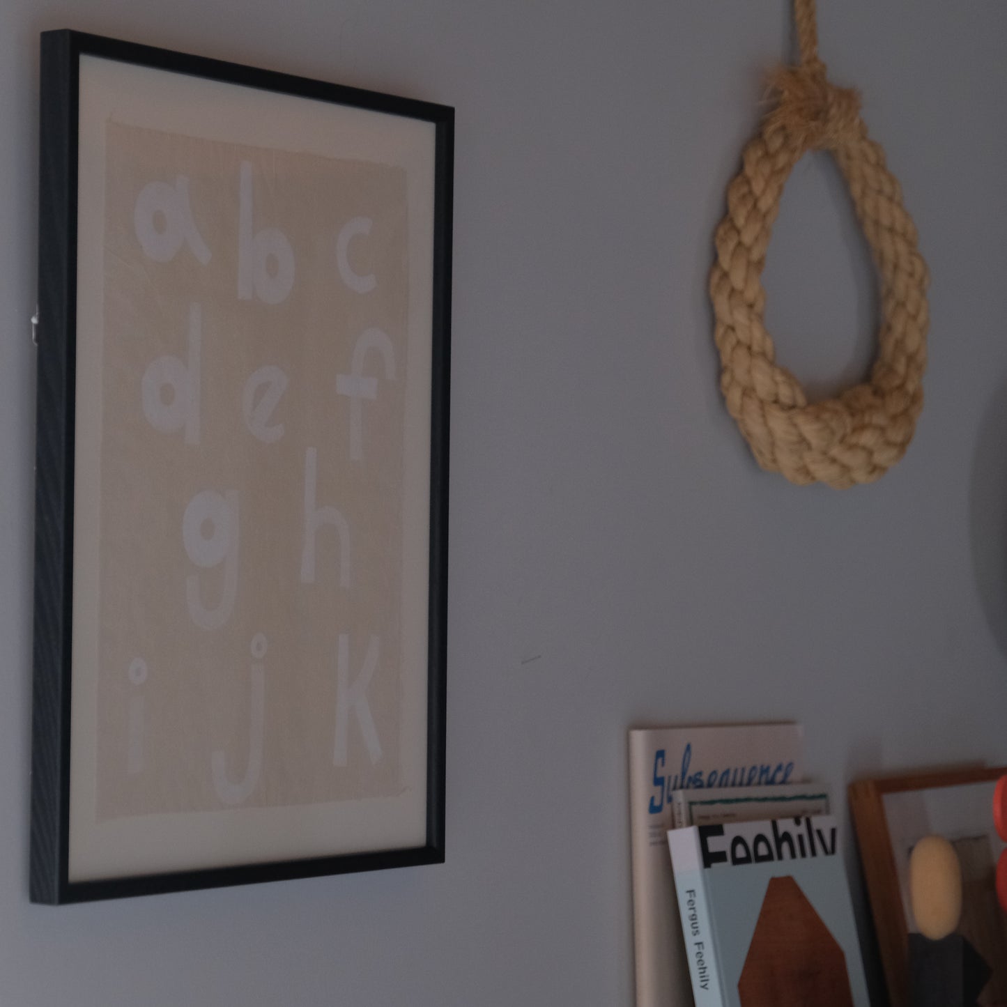 型絵染めアルファベット(黒フレーム） / 長沼由梨子