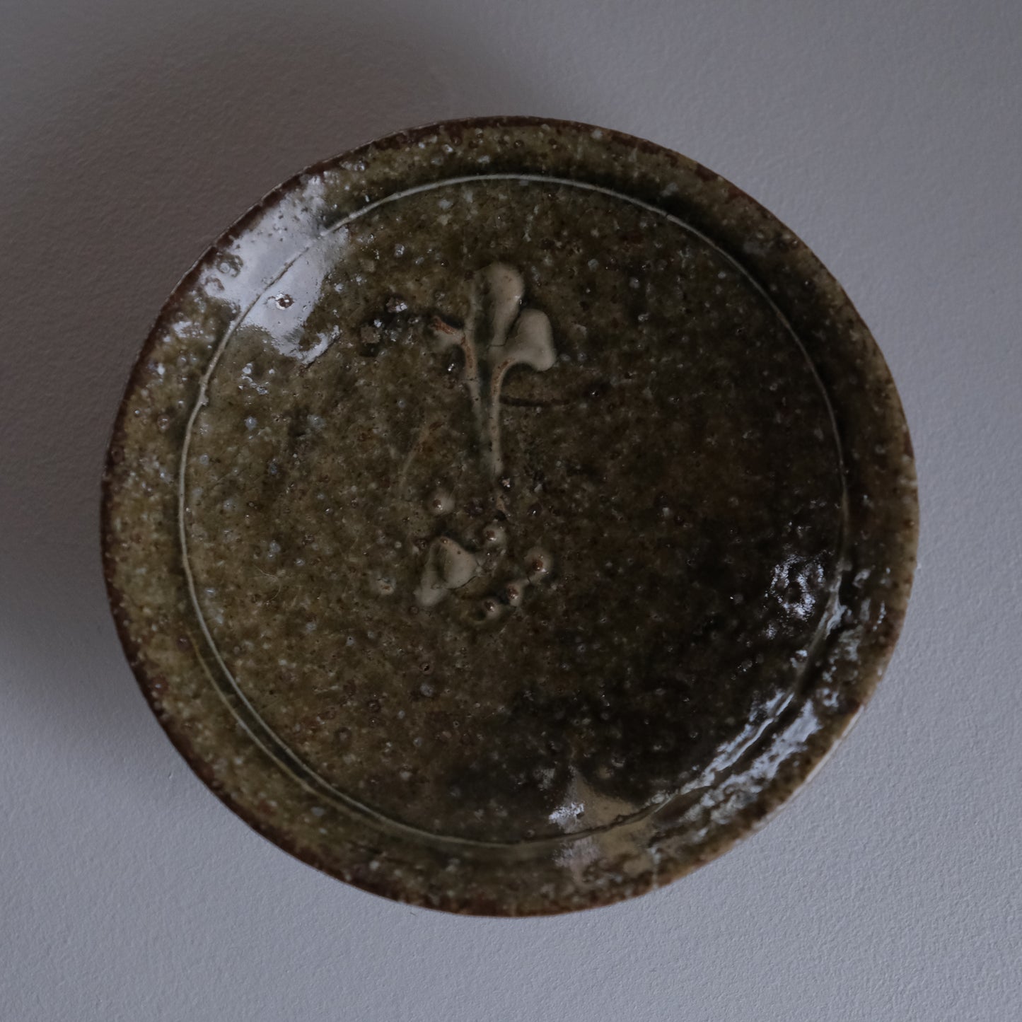 灰釉四寸皿 / 倉敷青木窯（三宅康太）