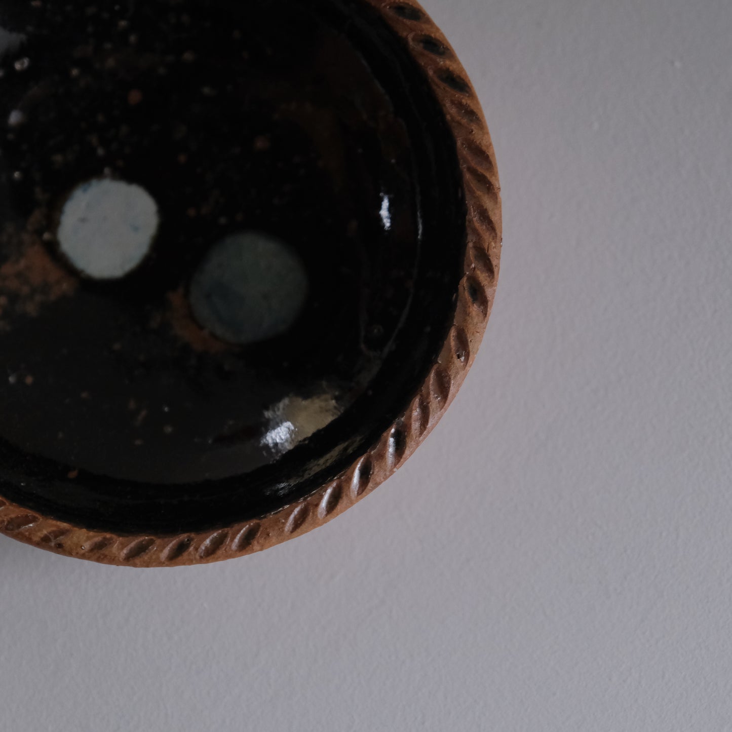 点打4.5寸皿 / 倉敷青木窯（三宅康太）