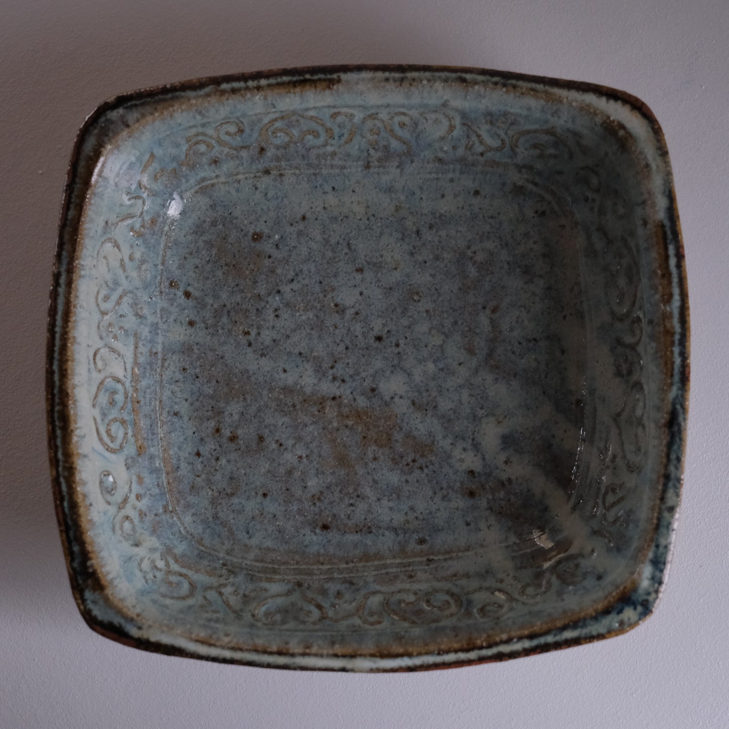 糠釉紋押角鉢 / 倉敷青木窯（三宅康太）