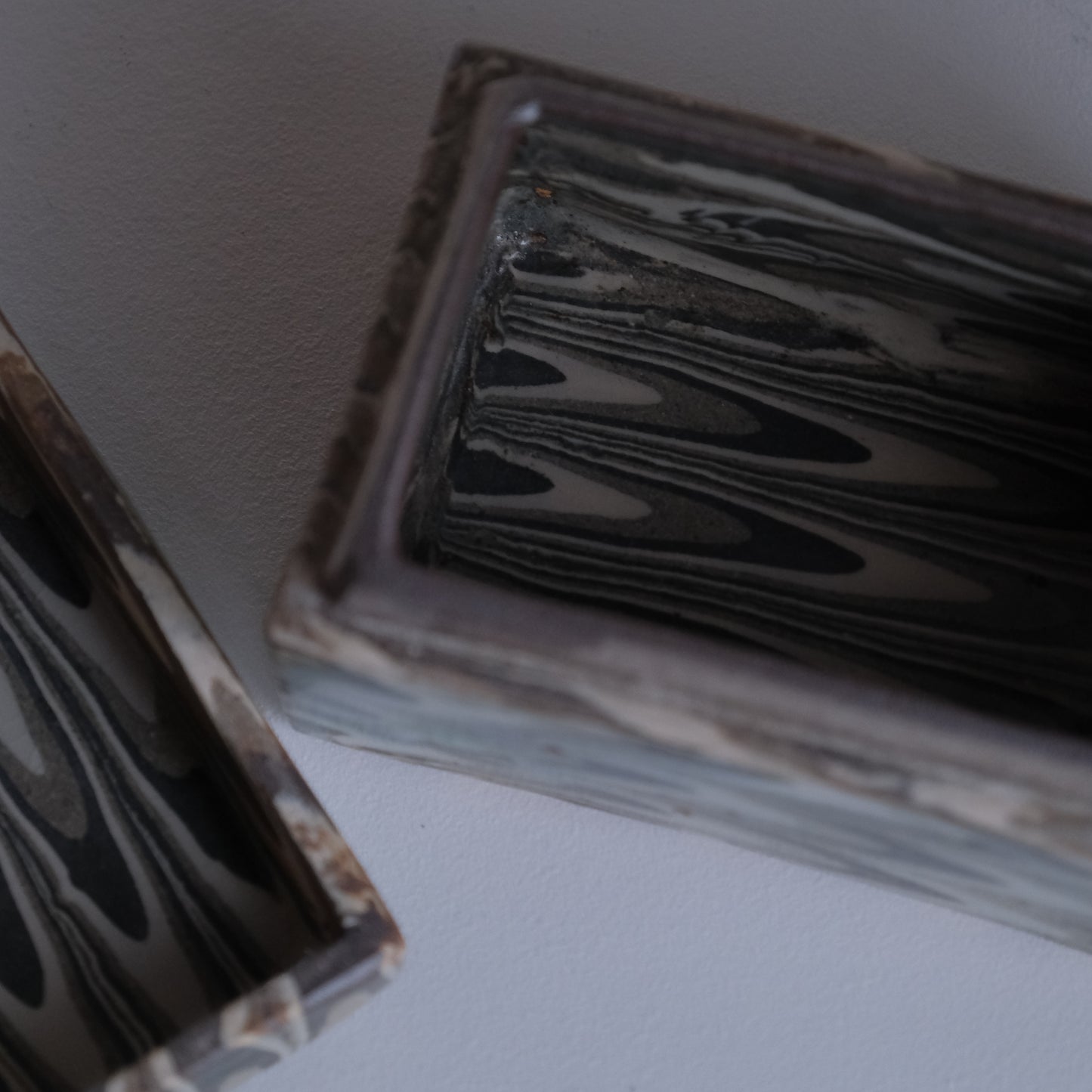 陶箱 / 上田恒次