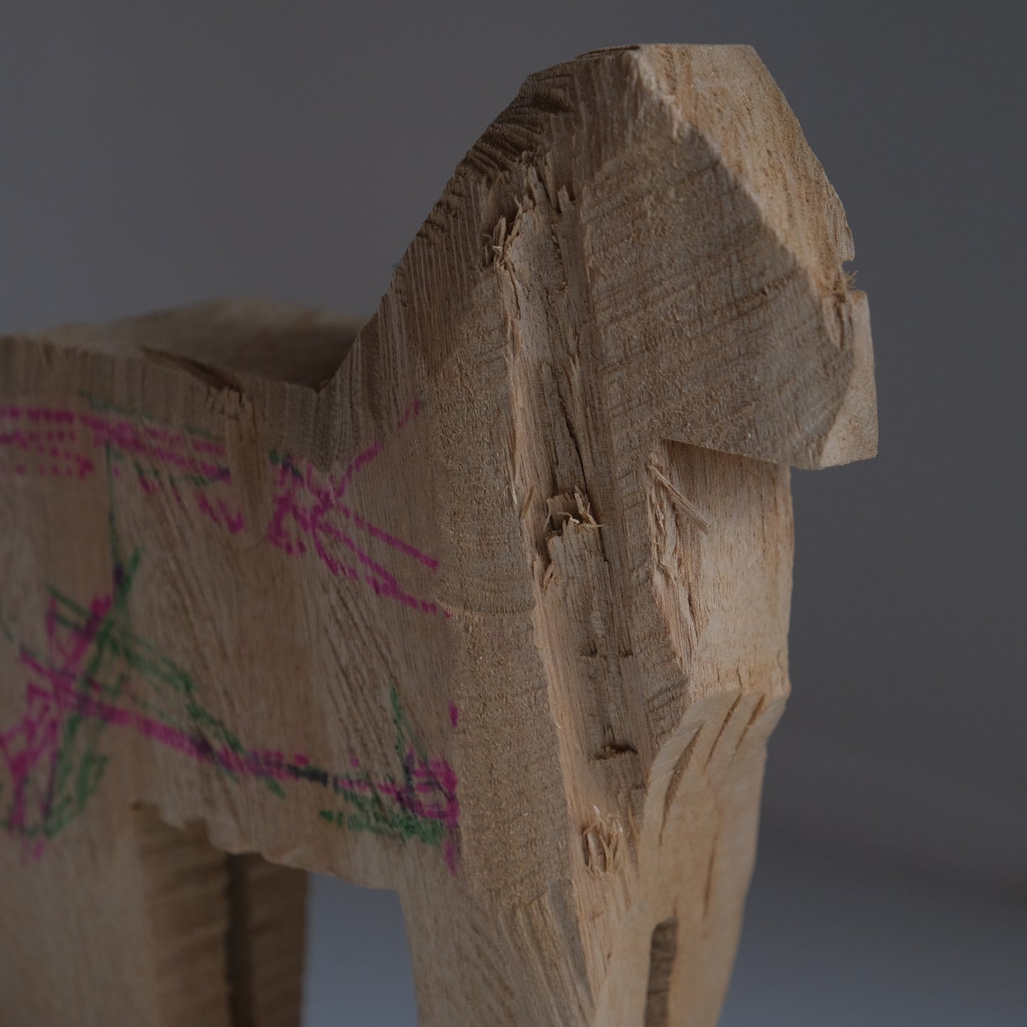 WOODEN SCULPTURE -馬-