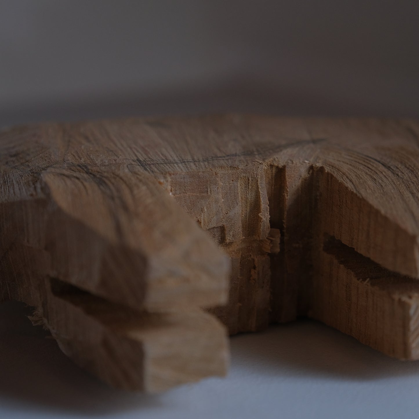 WOODEN SCULPTURE -馬-