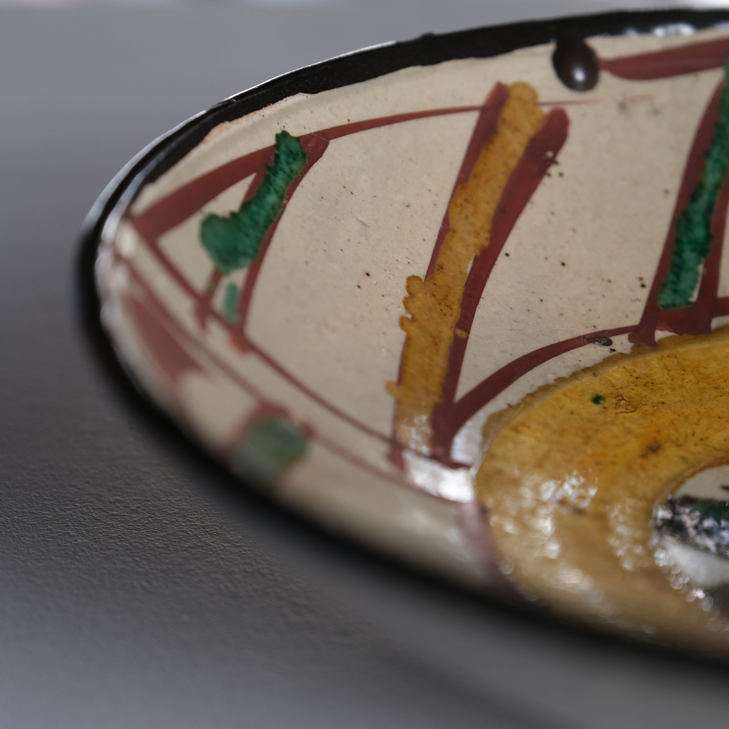 蜻蛉色絵尺皿 / 合田好道