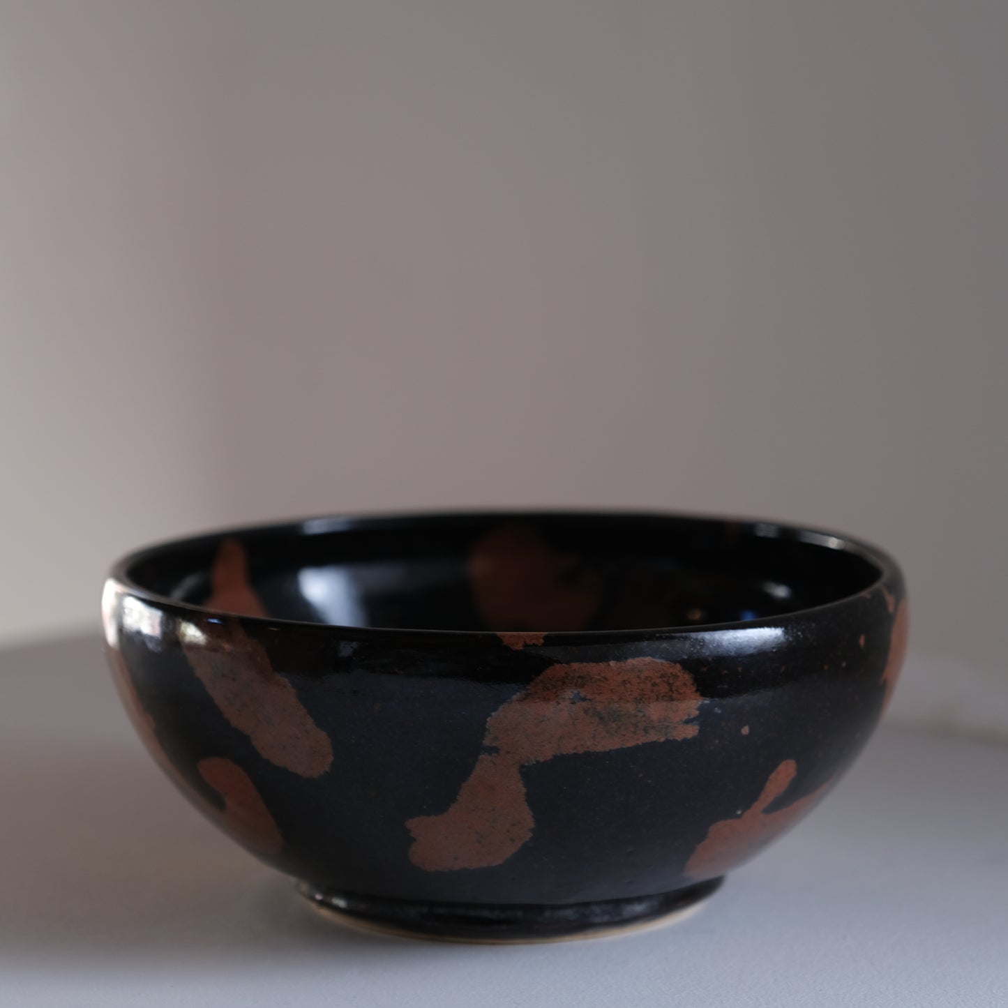 黒釉点打鉢 / 椋木英三