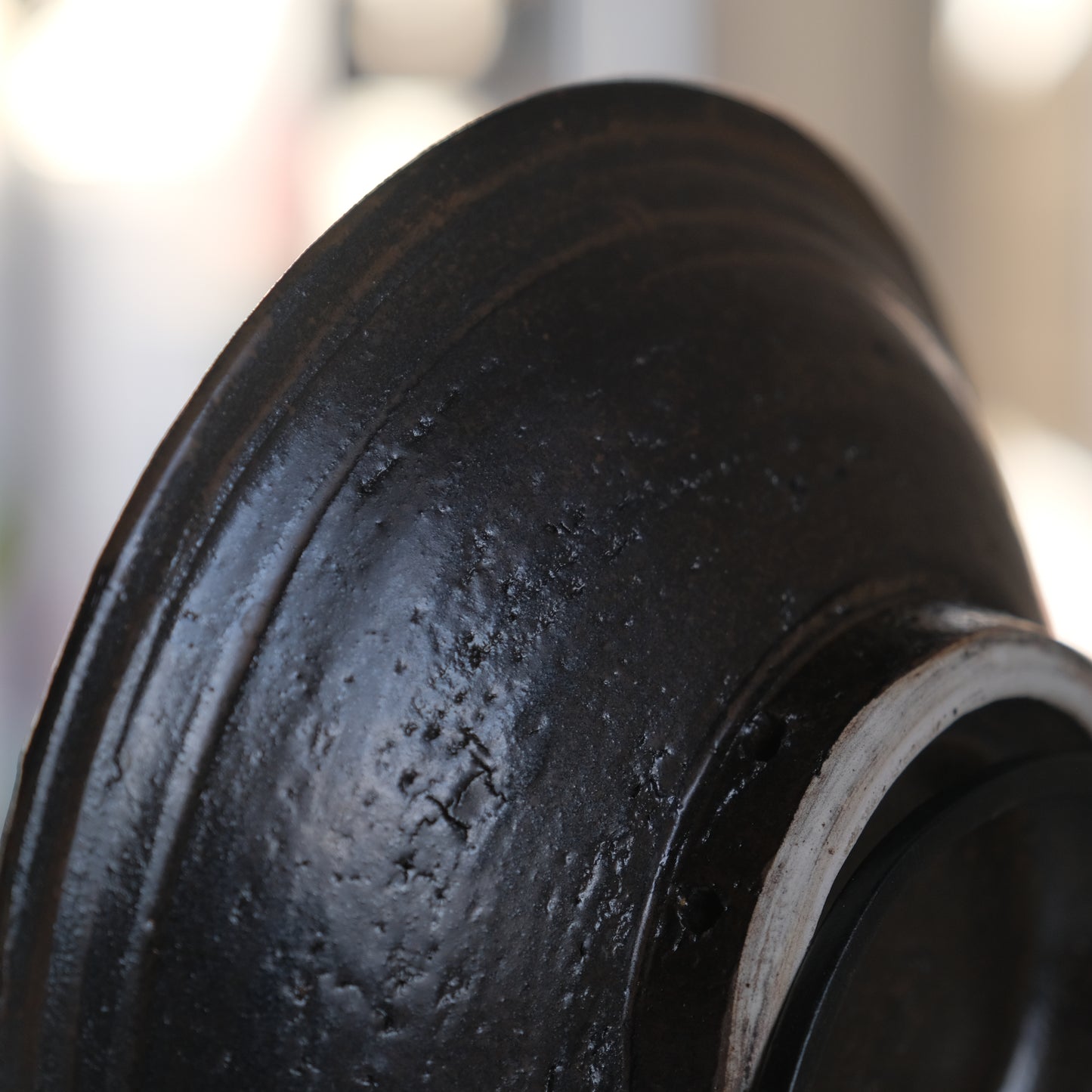 魚紋七寸皿 / 壺屋焼（沖縄）