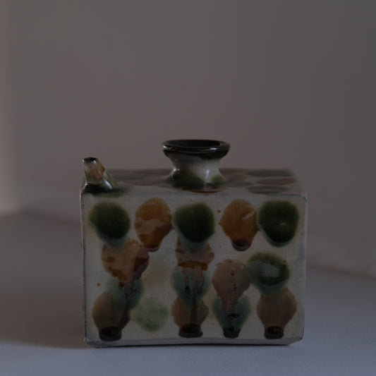 三彩紋酒器 / 沖縄