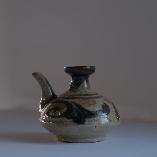 唐草紋酒器 カラカラ / 沖縄(壺屋焼)