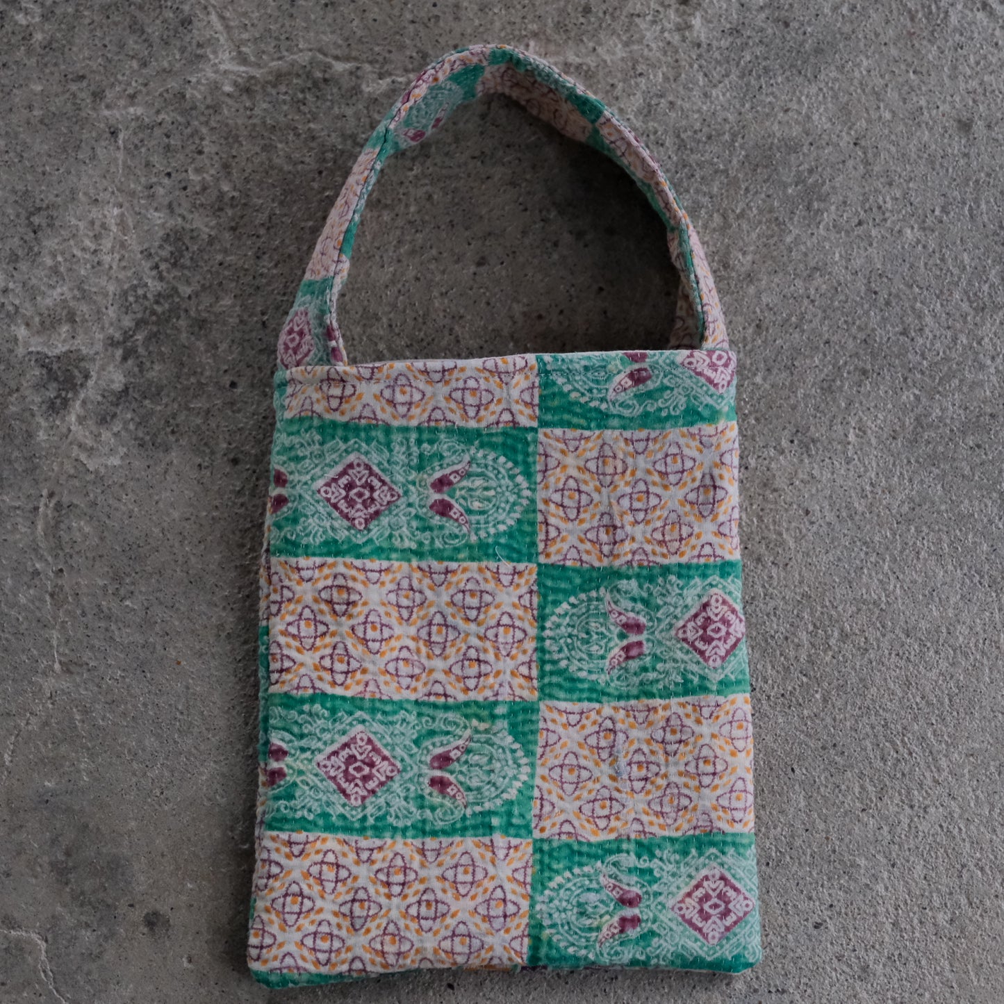 Vintage Quilt - One Handle Bag 11