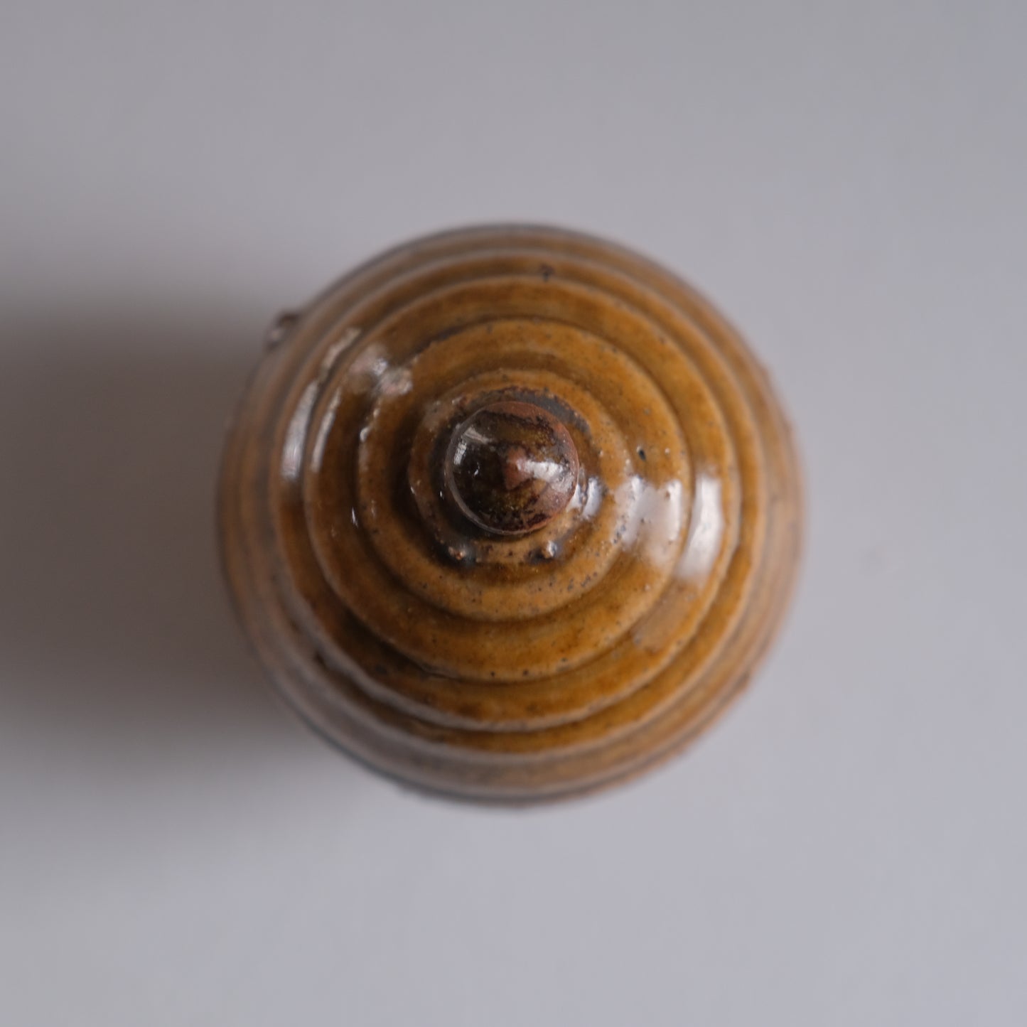 飴釉蓋付瓶/羽島焼