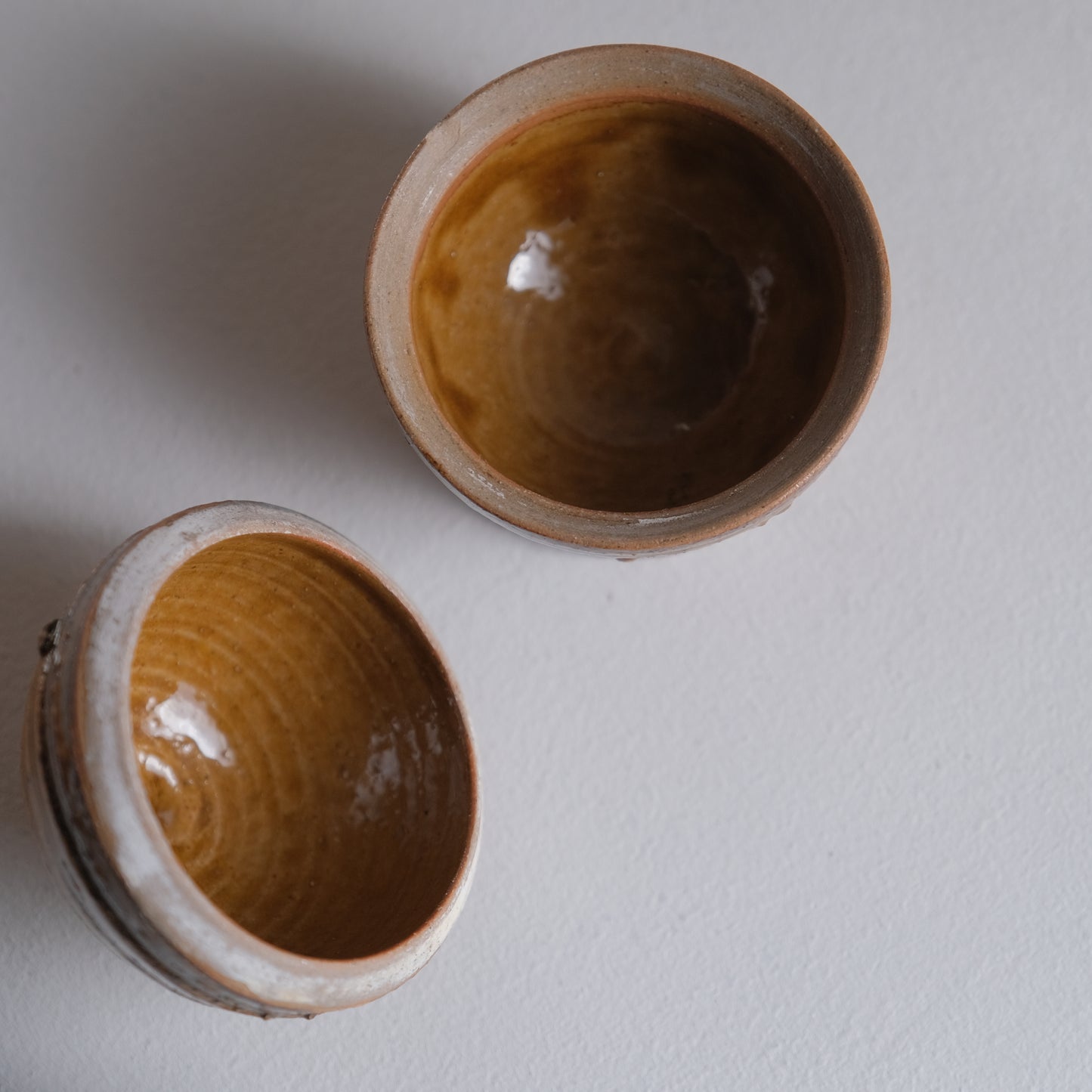 飴釉蓋付瓶/羽島焼