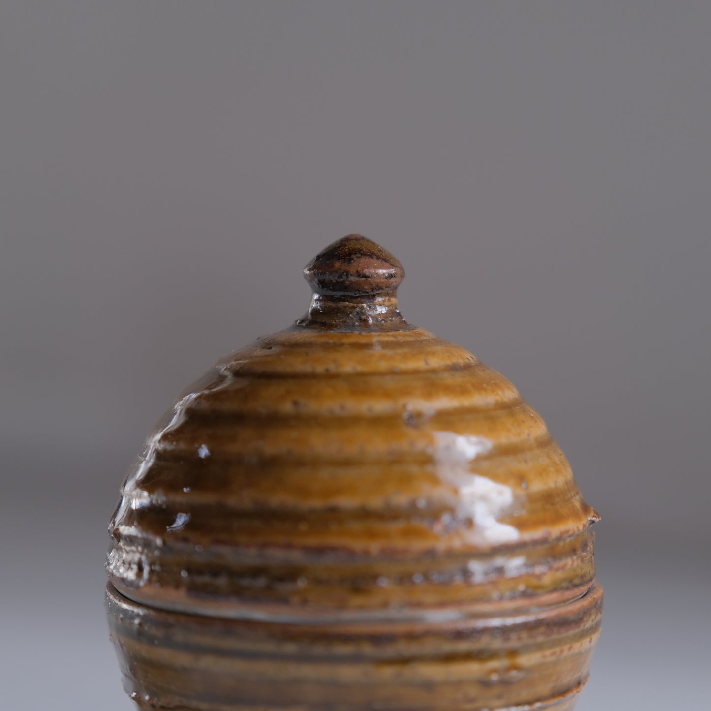 飴釉蓋付瓶/羽島焼