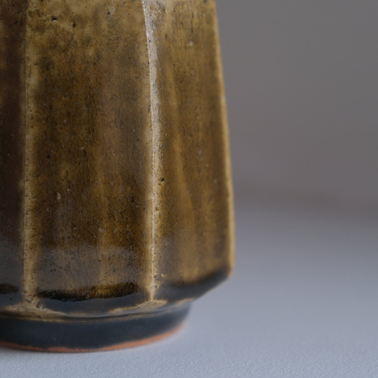 飴釉面取瓶/羽島焼