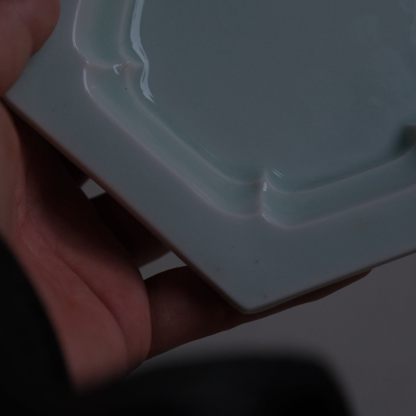 白磁六角皿 /椋木英三