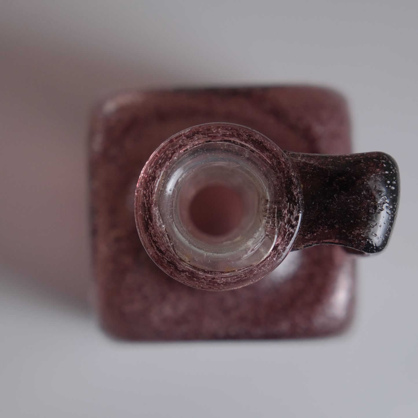 手付角瓶 / 倉敷ガラス （小谷眞三）