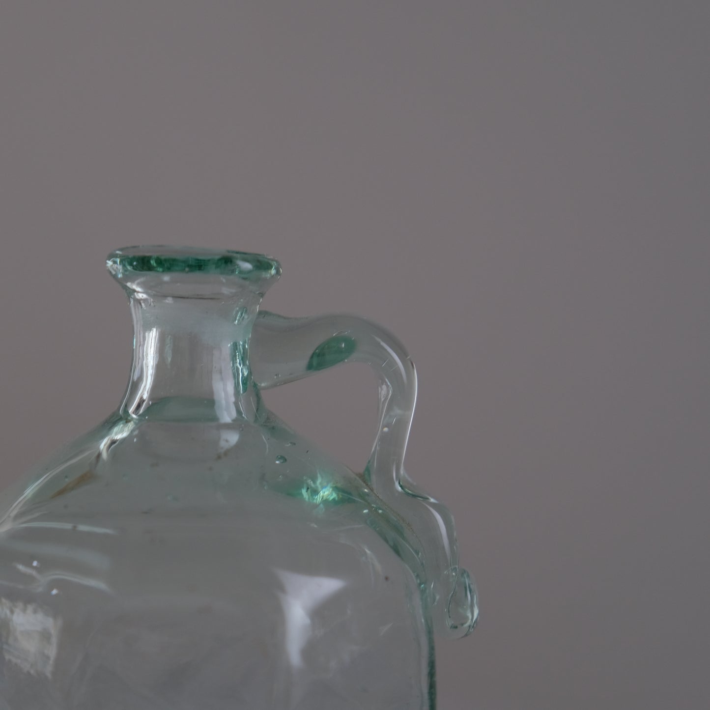 手付モール面取瓶 / 倉敷ガラス （小谷眞三）