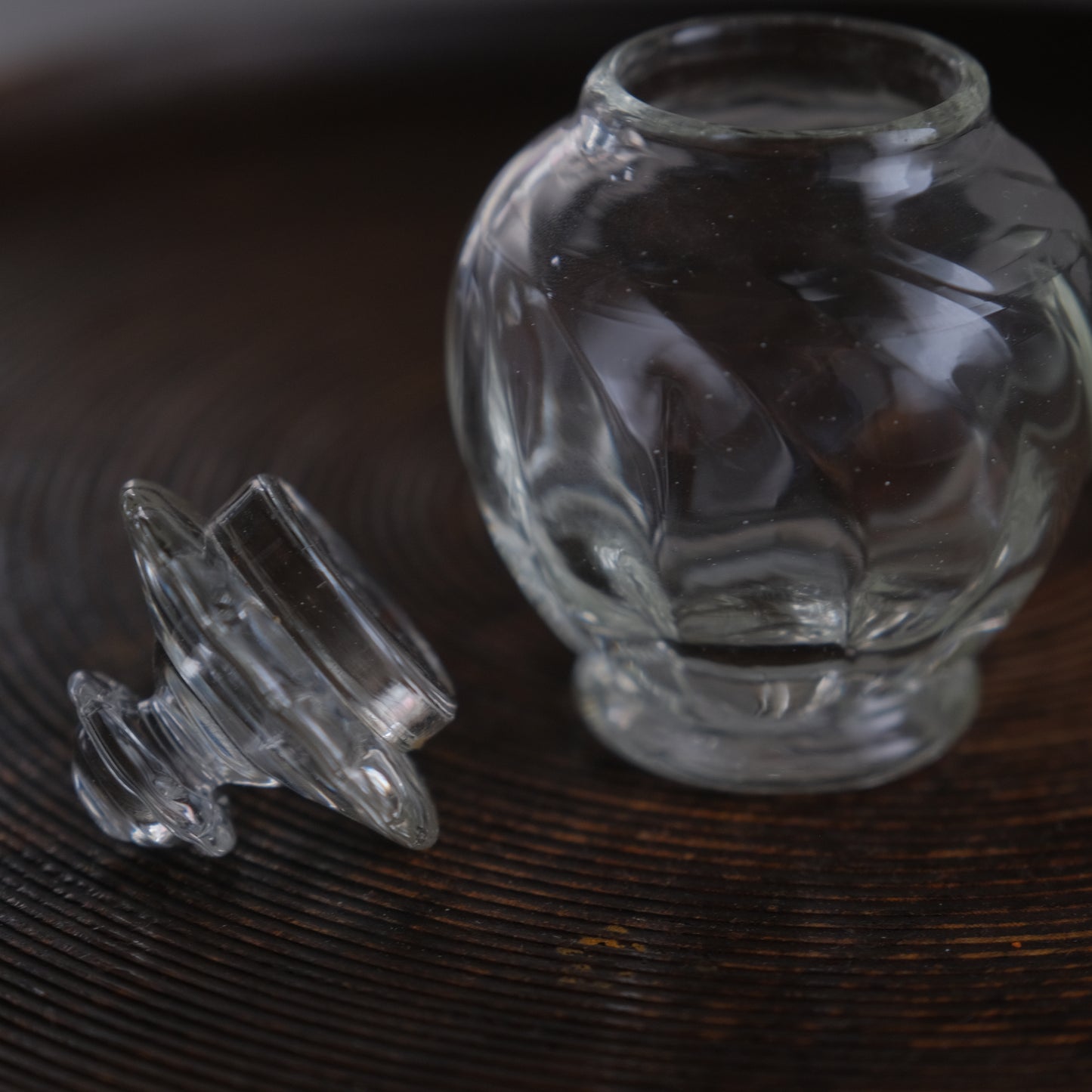 蓋付小壺 / 倉敷ガラス （小谷眞三）