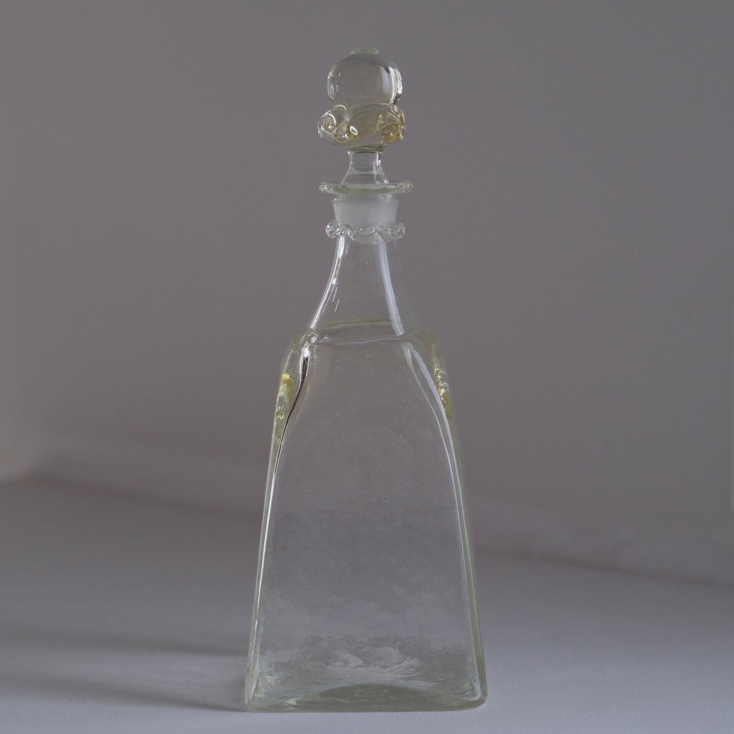 栓付角瓶 / 倉敷ガラス （小谷眞三）