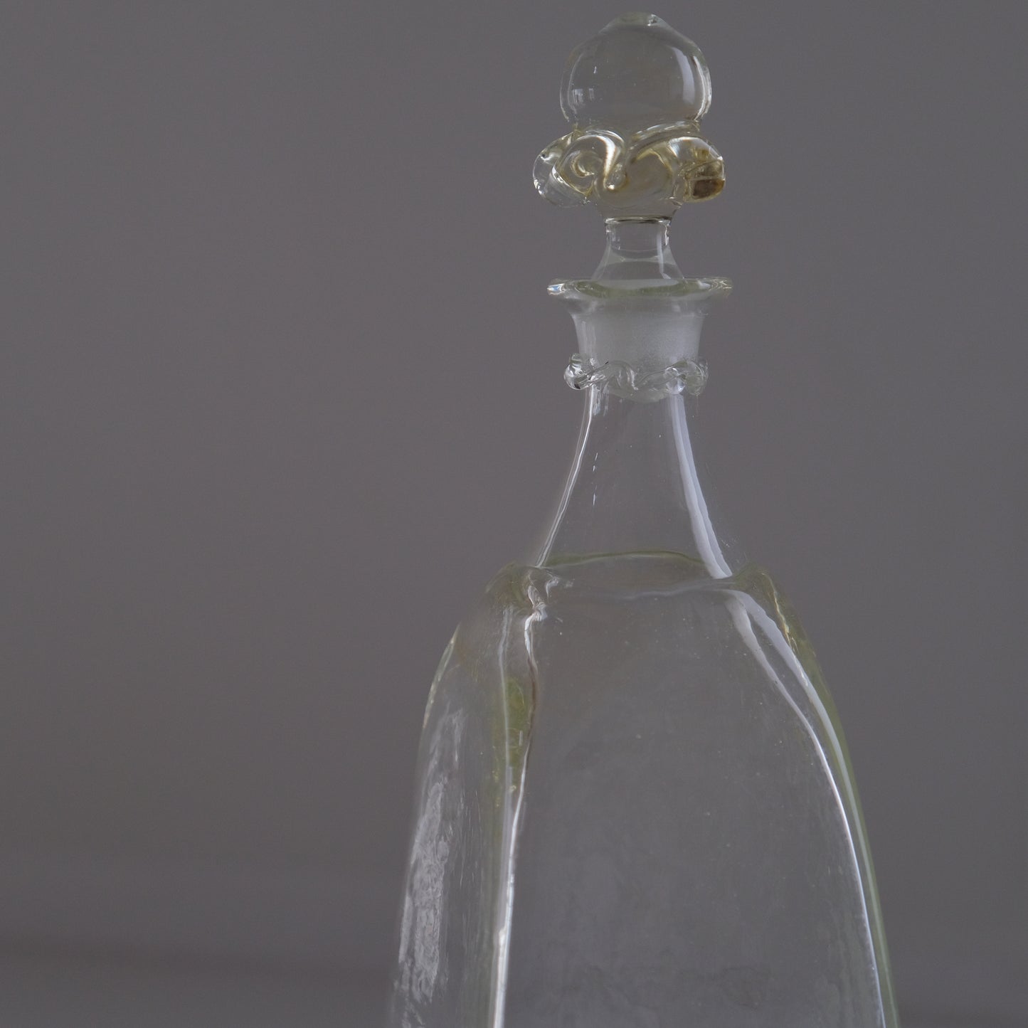 栓付角瓶 / 倉敷ガラス （小谷眞三）