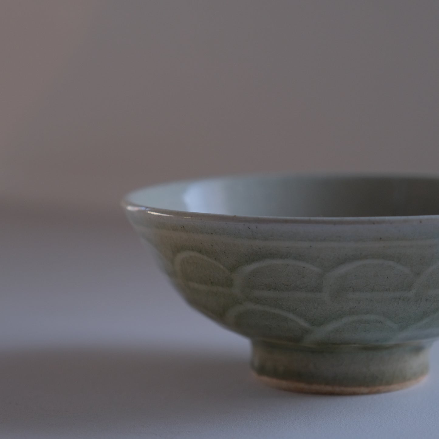 灰釉白泥文丼鉢 / 志和地窯