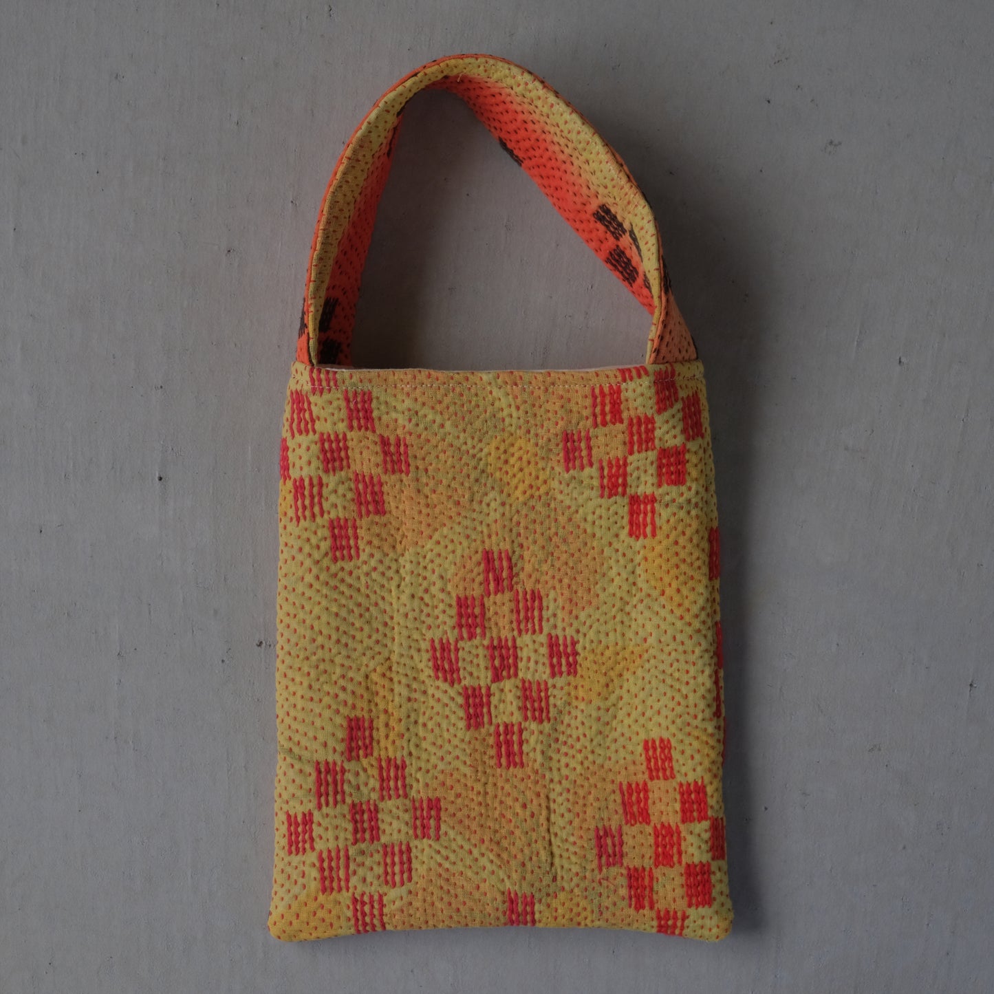 Vintage Quilt - One Handle Bag 011