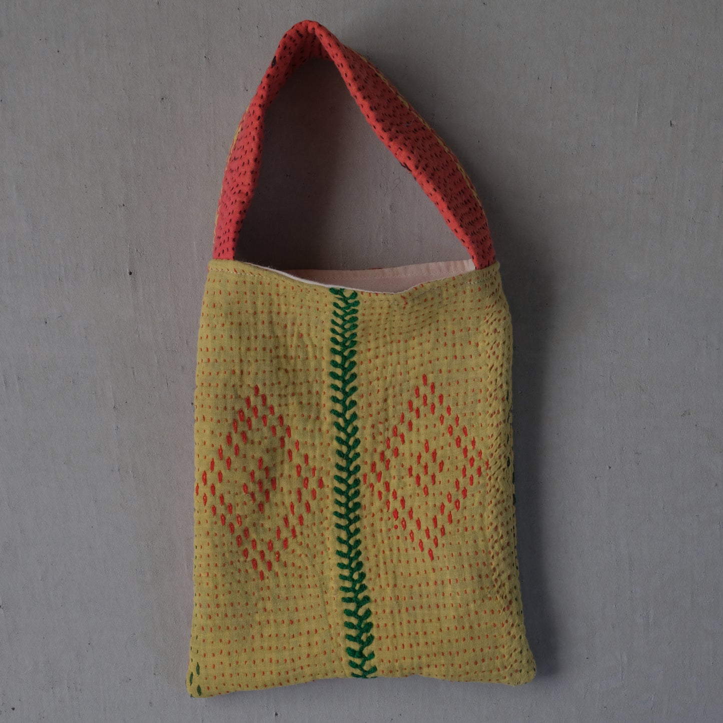 Vintage Quilt - One Handle Bag 015